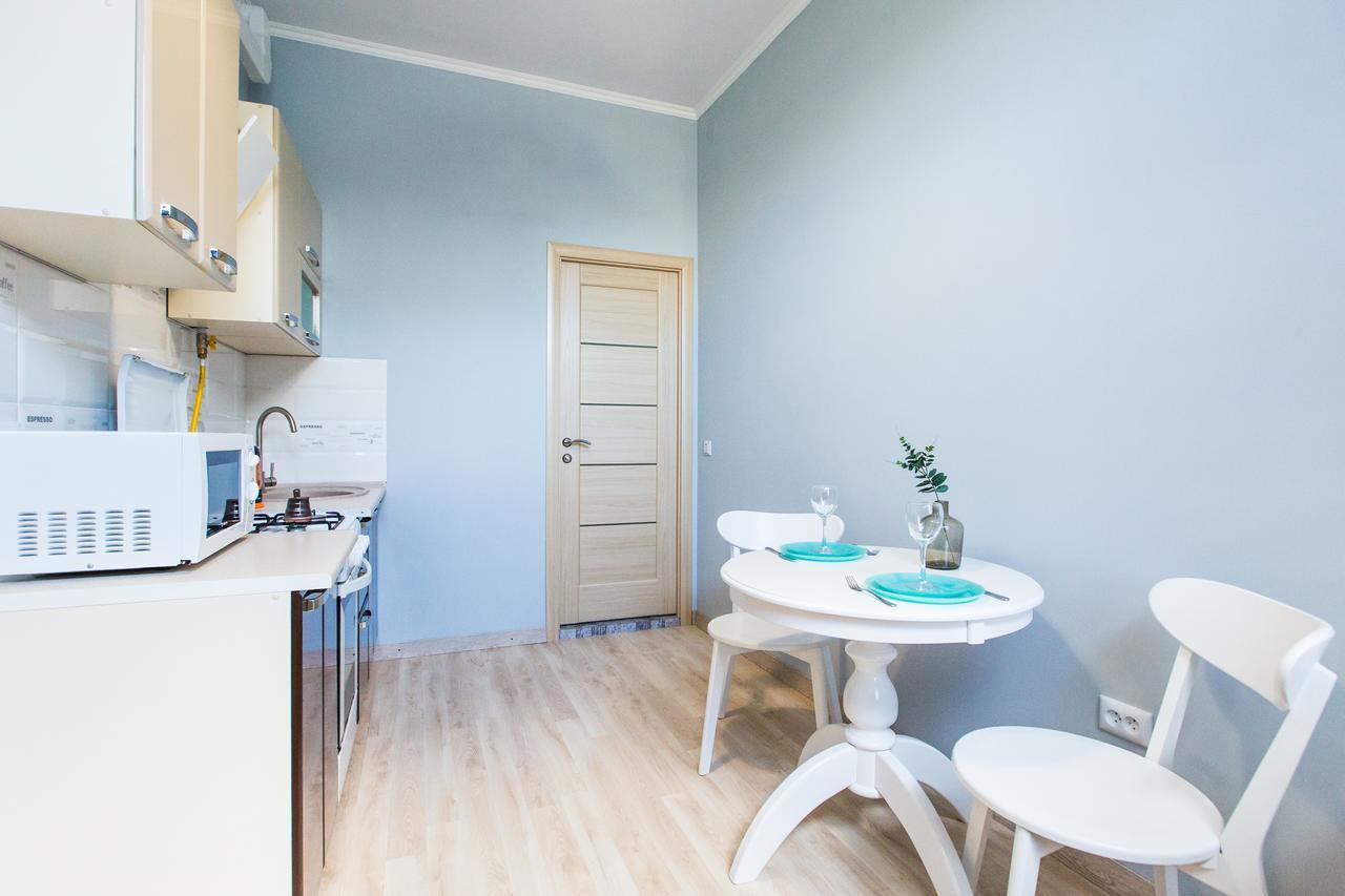 1 Bedroom Apartment Near Elizabeth'S The Cathedral Lviv Luaran gambar
